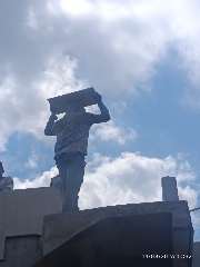 Foto AI review Andri 2026-08-14