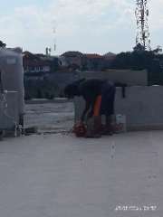 Foto AI review Hakik 2026-08-27